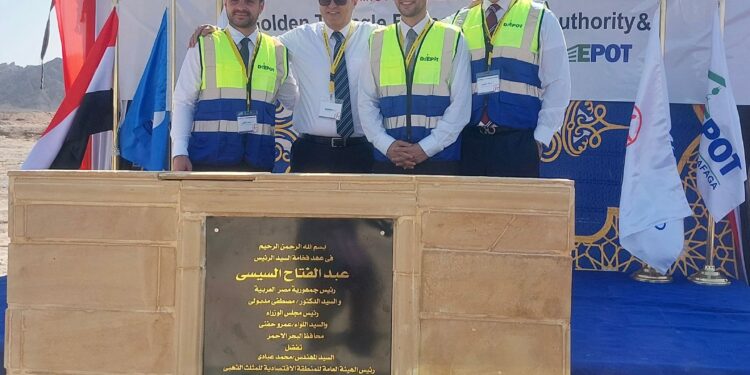 باستثمارات 500 مليون جنيه.. «بيت اللوجيستيات» تدشّن أولى مشروعات المثلث الذهبي بمدينة سفاجا”