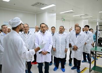 H.E. Prime Minister Witnesses the Inauguration of OPPO’s Smartphone