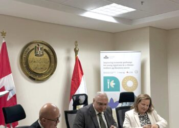 «التربية والتعليم» تتعاون مع «دالتكس» لإنشاء مدرستين فنيتين في الزراعة التكنولوجية