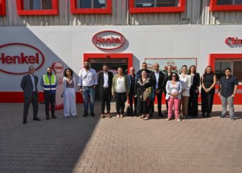 هنكل مصر تستقبل وفدًا ألمانيًا رفيع المستوى بمصنع أكتوبر كنموذج رائد للتصنيع المستدام