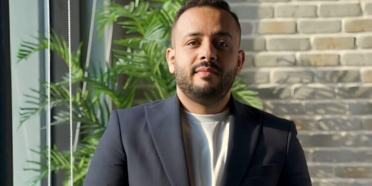 خبير استثمار: التنويع بين الذهب والعقار وصناديق الاستثمار هو الخيار الآمن في 2025