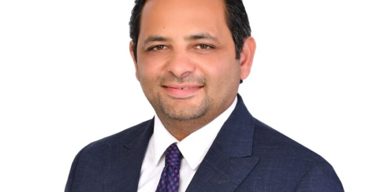 الكابتن طيار أحمد الجابري أقوى مرشحي الهرم لمقعد النواب يتعهد بخدمة الوطن ورعاية مصالح أبناء دائرته