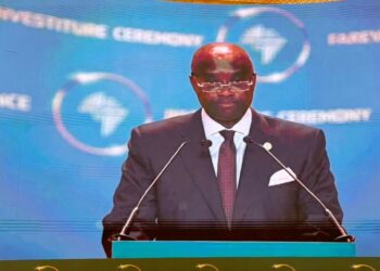 بعد تنصيبه رسمياً.. رئيس أفريكسيم بنك يعلن بداية عهد التحول الصناعي في إفريقيا