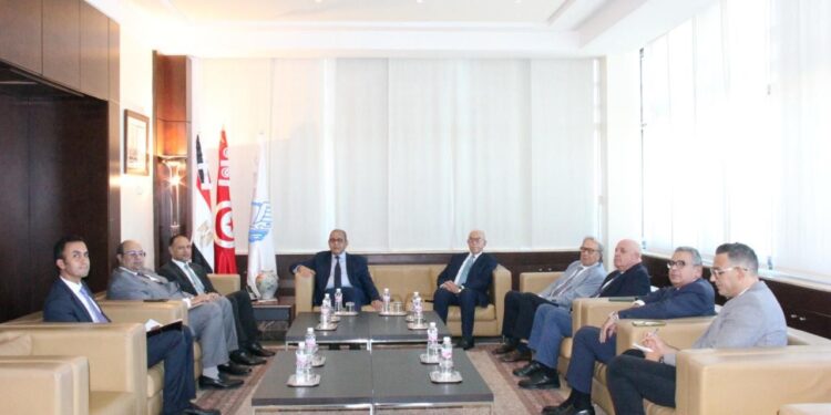 التمثيل التجاري المصري يبحث مع الاتحاد التونسي للصناعة والتجارة سبل تعزيز التعاون الاقتصادي والتجاري بين البلدين