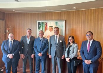 رئيس هيئة الاستثمار يستعرض الفرص الاستثمارية في مصر أمام رابطة رجال الأعمال القطريين