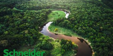 53% خفضًا في الانبعاثات.. شنايدر إلكتريك تنهي مشروع “صافي الكربون صفر” قبل الموعد المحدد