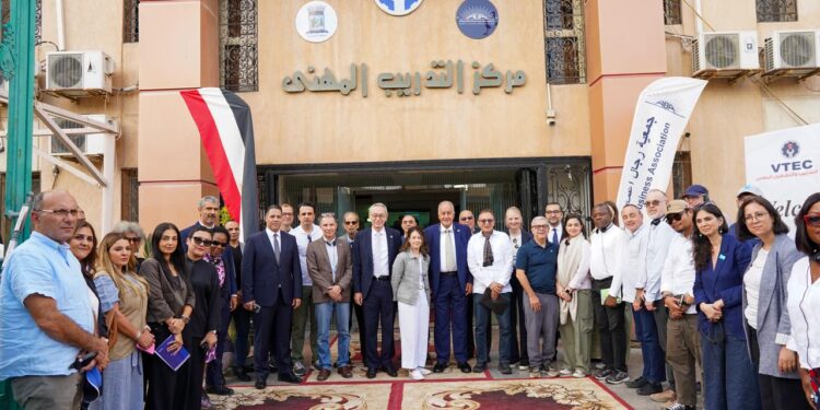 بمشاركة 25 سفيرًا.. “رجال أعمال إسكندرية” تُعزز دورها المجتمعي وتوقع بروتوكول تعاون مع برنامج الأغذية العالمي