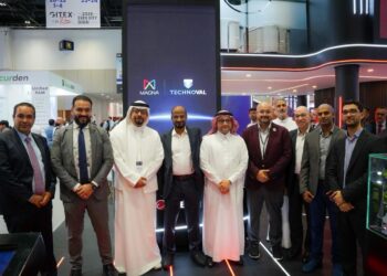 “ماجنا إيه آي” و”تكنوفال” .. خارطة طريق بـ1.1 مليار ريال لتحويل الصناعات في 80 دولة