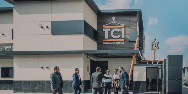 منح أول رخصة جمركية كمركز توزيع بمواني مصر لشركة “ترانسكارجو إنترناشيونال” بميناء الأدبية