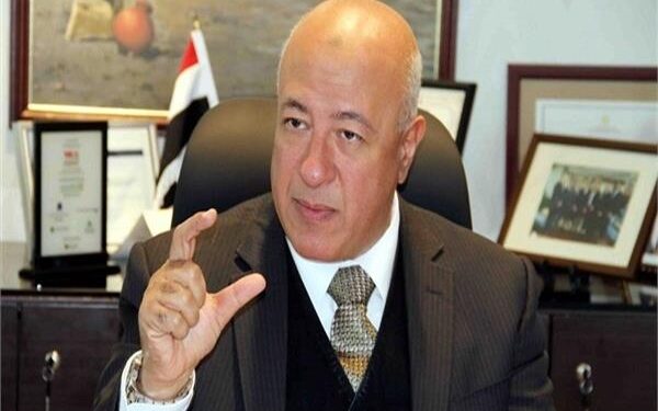 يحيى أبو الفتوح يوضح ملابسات الفيديو المتداول: «مزحة خرجت من سياقها ولا علاقة للبنك الأهلي بها»