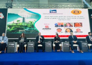 هيئة المواصفات والجودة تناقش البصمة الكربونية والتحول الأخضر في معرض الصناعة