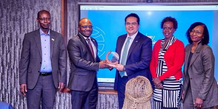 بنك CIB يحتفل بتخريج الدفعة الثالثة من برنامج الائتمان المصرفي في كينيا