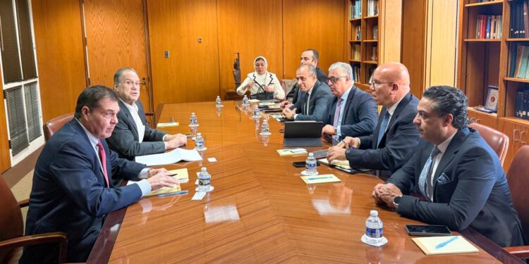 اقتصادية قناة السويس تعقد لقاءات مكثفة مع كبرى الشركات الأمريكية لتوسيع شراكاتها الاستثمارية