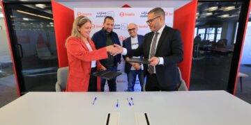شراكة إستراتيجية بين “بوسطة” و”جدارات” لتدريب العاملين باستخدام تقنيات الذكاء الاصطناعي