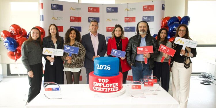 الأهرام للمشروبات تدخل تصنيف أفضل جهات العمل في إفريقيا وتحصل على الختم الأزرق