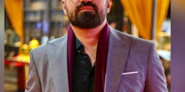 محمود نجم الدين: اضطرابات الاقتصاد العالمي تدفع المستثمرين نحو الفضة والذهب