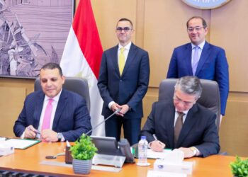 وزيرا المالية والاستثمار يشهدان توقيع بروتوكول تعاون بين «الجمارك» و«التمثيل التجارى المصرى»