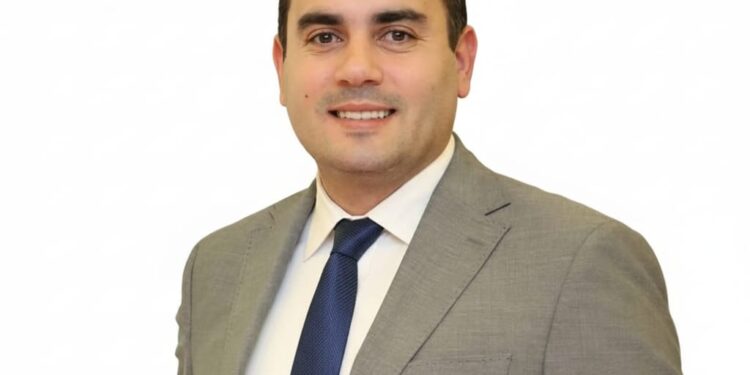 حسن عبداللطيف: خفض الفائدة يدعم توسع التمويل متناهي الصغر في مصر