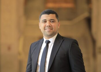 محمد زكي: إغراق سوق الطاقة الشمسية بالأسعار المنخفضة استراتيجية خاسرة