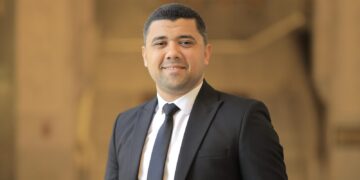 محمد زكي: إغراق سوق الطاقة الشمسية بالأسعار المنخفضة استراتيجية خاسرة