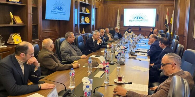 «جمعية رجال أعمال إسكندرية» تناقش قانون الإيجار القديم وتداعياته العمرانية والاستثمارية