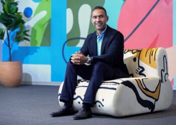 بنك قناة السويس يُشارك كراعٍ رئيسي للنسخة الثانية من “جائزة الراوي” دعمًا لتمكين الشباب وتعزيز ثقافة الإبداع والابتكار