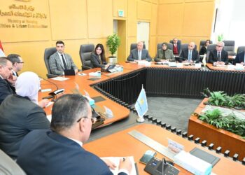 اتفاق حكومي على تسريع ترفيق الأراضي الصناعية وتطوير البنية التحتية للمصانع