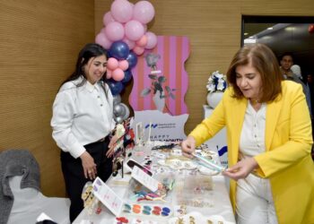 بنك قناة السويس يحتفي بموظفاته في شهر المرأة بمعارض تسوق وفعاليات ترفيهية