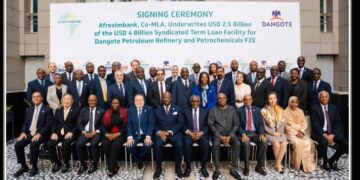«أفريكيسم بنك» يكتتب بـ2.5 مليار دولار ضمن قرض مجمع لصالح «دانغوتي»
