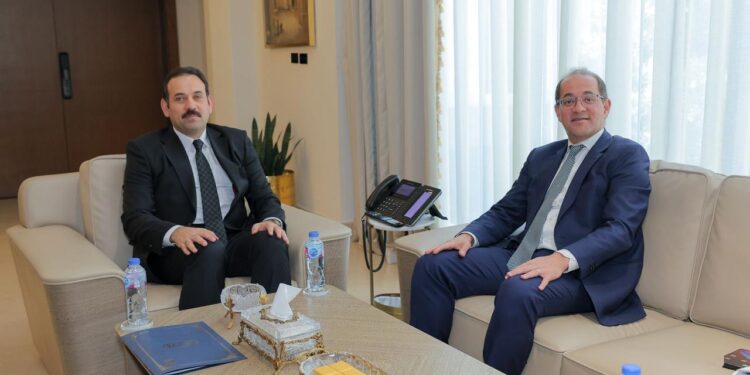 شراكة استراتيجية بين «المالية» و«مستقبل مصر» لتعزيز النمو الاقتصادي