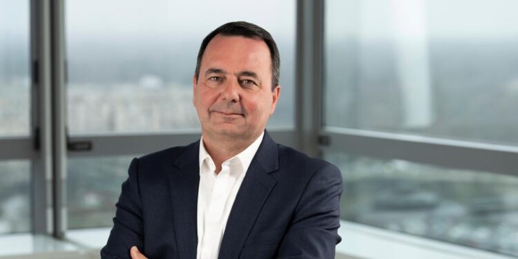 مارتن سيون يتولى قيادة ألستوم اعتبارًا من أبريل 2026